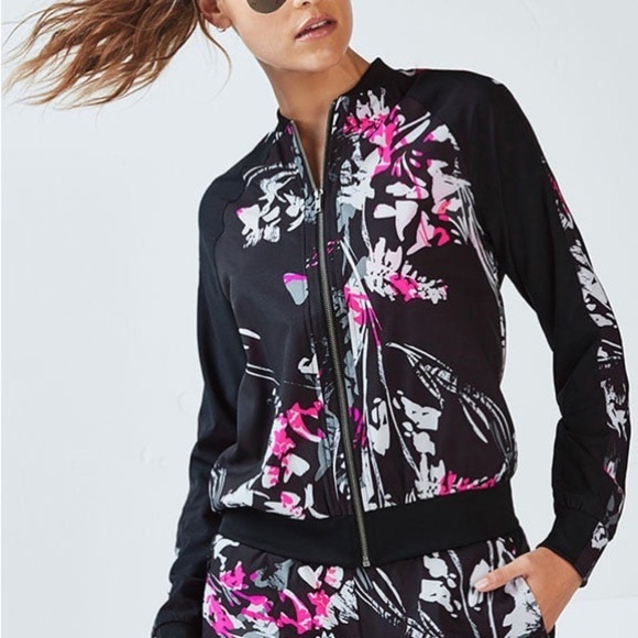 Fabletics Bev Bomber Jacket XL Pretty Punk Print Black Zip Up Athleisure Sporty - Picture 1 of 7